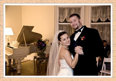 An Elegant First Dance at the Bischwind