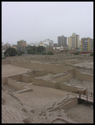 Huaca Pucllana 1