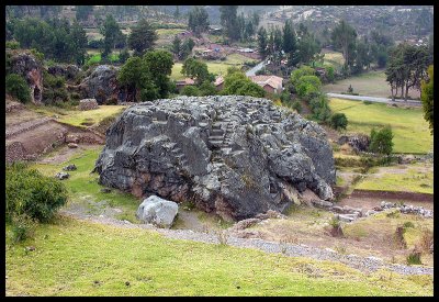 Sacsayhuaman - carved rock