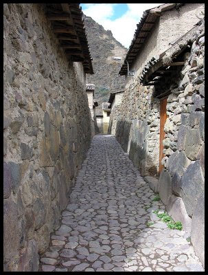 Ollantaytambo street