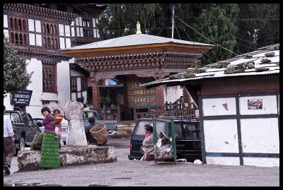 Wangdue Phodrang prayer wheel