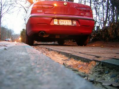 VoitureSurTrottoir-02_filtered.jpg