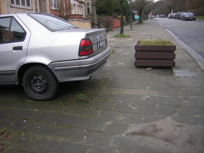 VoitureSurTrottoir-44.jpg