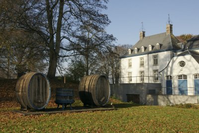  Wine Castle