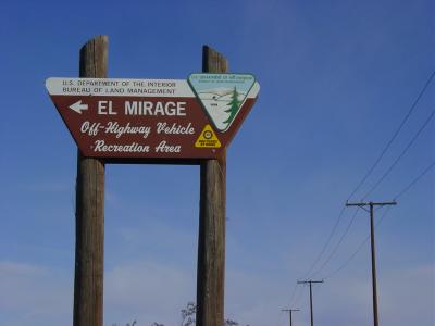 El Mirage Dry Lake,was the RoughWheelers Jan 21 & 22,06 run !!!!