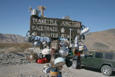 Wonder how many kettles are here.