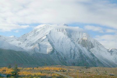 Leaving Hot Creek area.