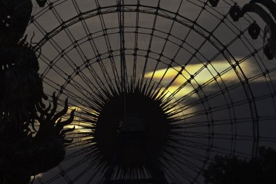 saigon, Dam Sem amusement park