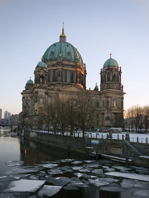berlin, cathedral and Spree River