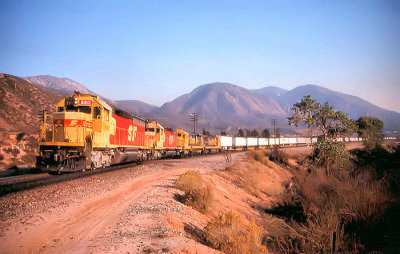 SF Kodachrome @ Cajon Station