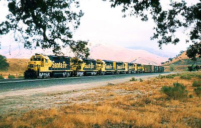 ATSF Geeps through Tehachapi Pass