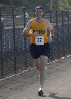 2006 Police Officer Chris Hoban 5 MIle Run