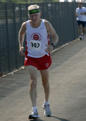 2006 Police Officer Chris Hoban 5 MIle Run