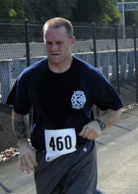 2006 Police Officer Chris Hoban 5 MIle Run