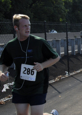 2006 Police Officer Chris Hoban 5 MIle Run