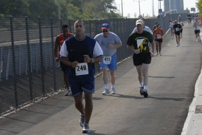 2006 Police Officer Chris Hoban 5 MIle Run