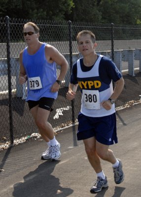 2006 Police Officer Chris Hoban 5 MIle Run