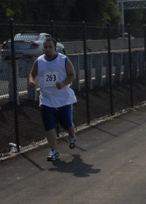 2006 Police Officer Chris Hoban 5 MIle Run