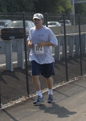 2006 Police Officer Chris Hoban 5 MIle Run