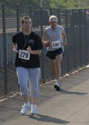 2006 Police Officer Chris Hoban 5 MIle Run