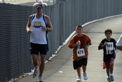 2006 Police Officer Chris Hoban 5 MIle Run