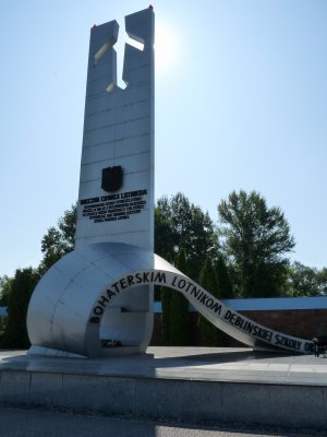 MEMORIAL