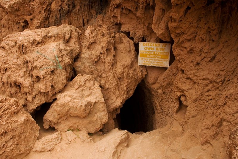 Route to Mooney Falls