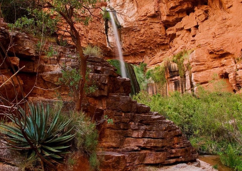 Ribbon Falls III
