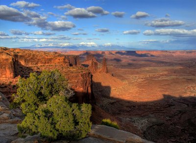La Sal Mountains - April