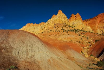Bright Cliffs in the Morning, Along the Burr Trail Road
