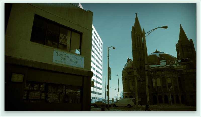 Broad And Central