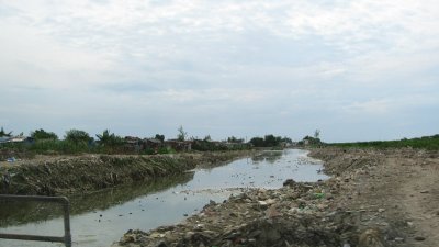 Sewage Ditch 2201.jpg