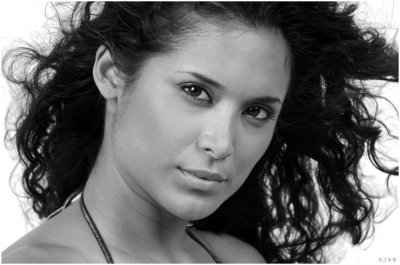 Myra, Latin Beauty