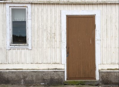 Dock house window