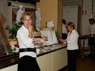 b077_regdinner2-oon07.jpg
