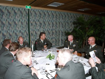 b080_regdinner2-oon07.jpg