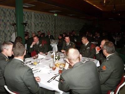 b084_regdinner2-oon07.jpg