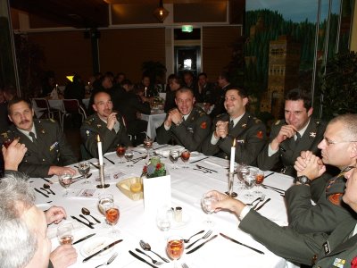 b129_regdinner2-oon07.jpg