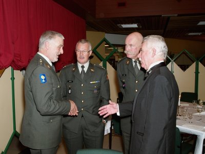 b156_regdinner2-oon07.jpg