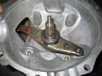 Modded clutch fork with BMW throw out bearing
