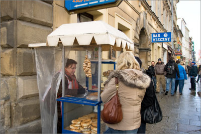 People-in-Krakow_2063.jpg