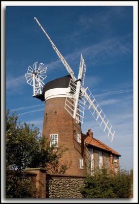 Weybourne Mill!