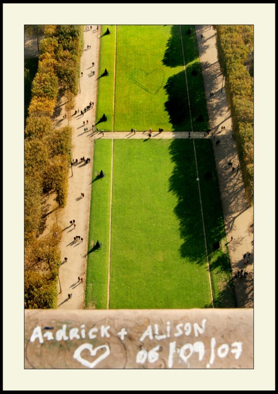 A la tour EiffelMon coeur (2)