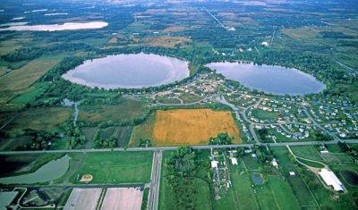 (CG4) Kettle lakes, Lake County, IL