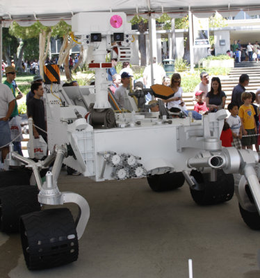 Mars Science Laboratory Rover Model