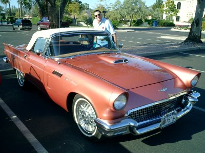 Mikes 1957 Thunderbird