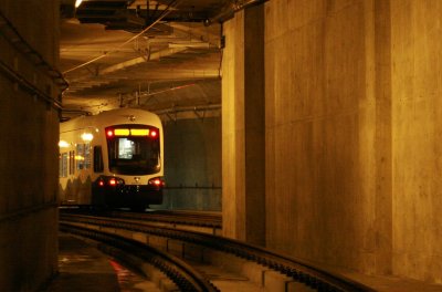 Stopped in the Pine Street Tunnel - May 2008