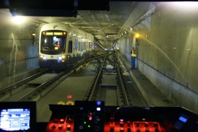 Two trains for the first time in the DSTT - May 2008