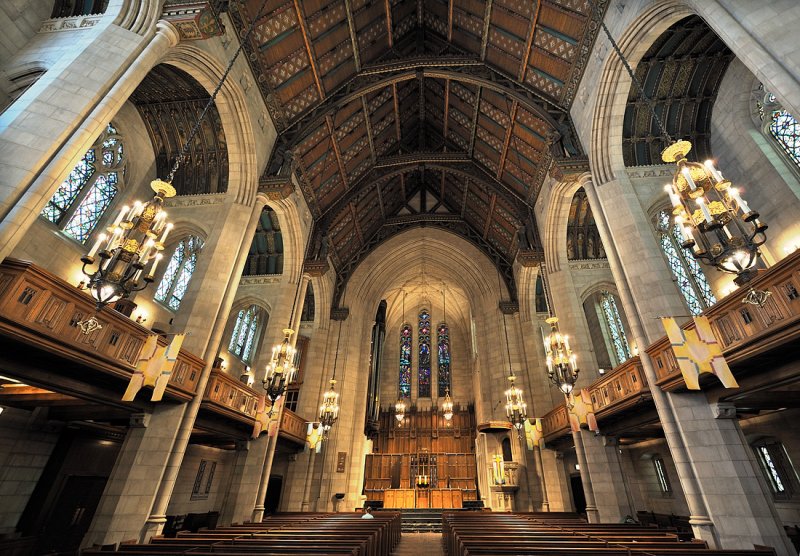 Fourth  Presbyterian Church, Interior