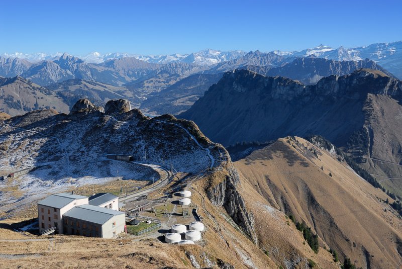 Rochers de Nayes, Train End Station